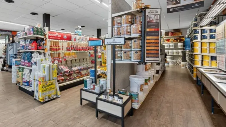 Full-service, hardware & home supply