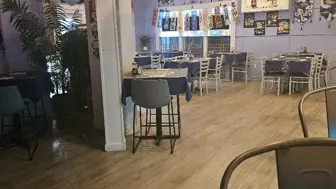 Coligny beach market restaurant business for sale