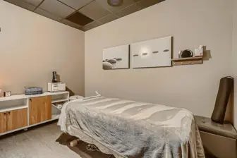 CO-Established & Thriving Massage Franchise