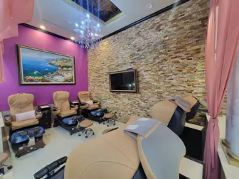 Nails Salon for Sale in Southake