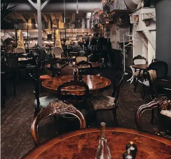 Turnkey Coral Gables Restaurant for Sale! SFS Liquor License!