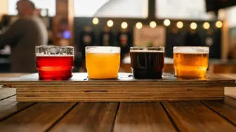 Gilbert’s Premier Taproom + Series 7 Liquor License