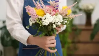 Opportunity!!! Established Florist W/RE /Metrowest
