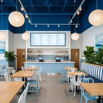 Turnkey Coastal Eatery in Prime High-Traffic Location