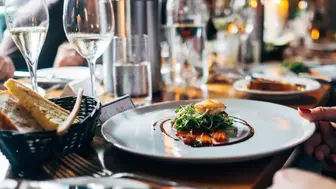 ID #1738 - Beautiful Restaurant & Bar with RE and Liquor License