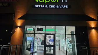 Vaporfi Arlington-12,700 customers-4.9 Google rating-1,100 reviews