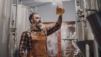 Distillery & Brew Pub in a Vibrant Historic City