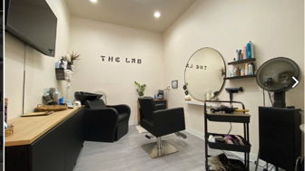 Semi-Absentee Salon Suite Franchise – Real Estate-Driven, Zero Employe