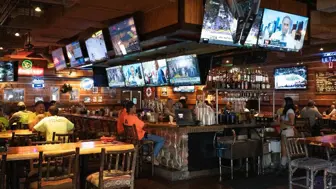 Established Neighborhood Sports Bar Breaking $1M Sales