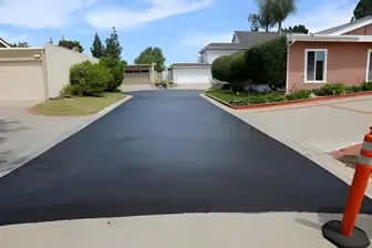 High-Output Driveway Paving & Repair Company Built for Seasonal Volume