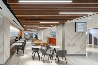 FOR SALE: Plaza Featuring Hotel, Retail & Offices – Niagara Region