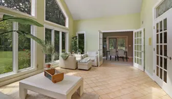 Turnkey Flooring Business With Mobile Showroom