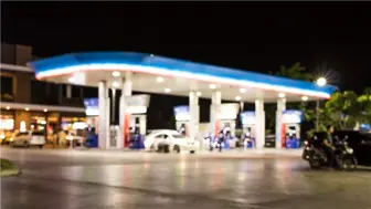 Gas Station Convenience store in Miami, rack deal, 499k