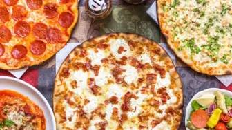 Busy Branford Pizzeria