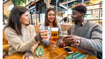 Profitable Restaurant/Pub with Unique Mainstream Appeal