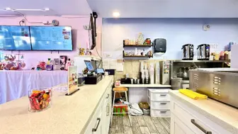 Efficient 503 Sq. Ft. Tea Shop Near Convention Center.