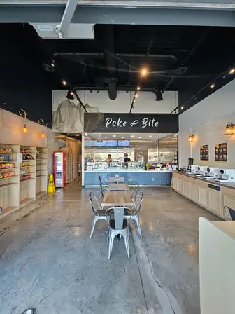 Price down!!! High Prime Location Poke Bar at Suwanee GA