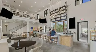 Beautiful & Upscale Brewery Location in PARADISE!