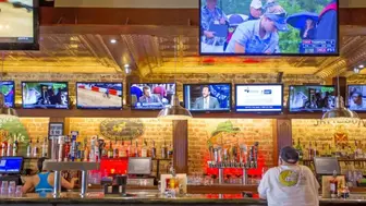 Confidential Turnkey Sports Bar – Davie, FL