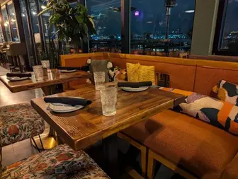 Popular Boston Bar & Grill