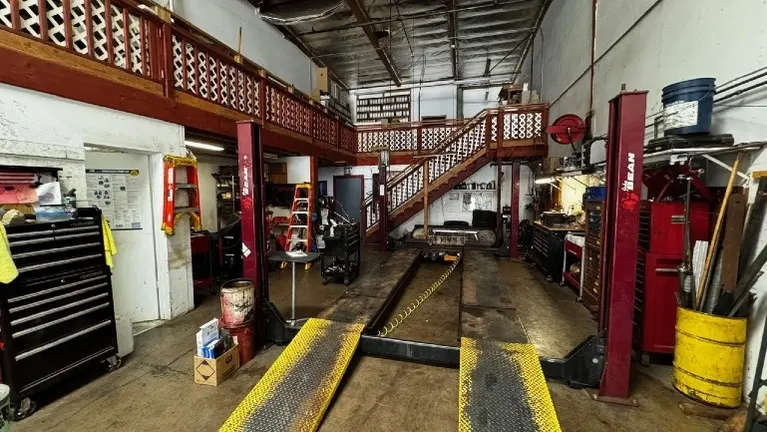 Bay 1 Front Bay 1 Front