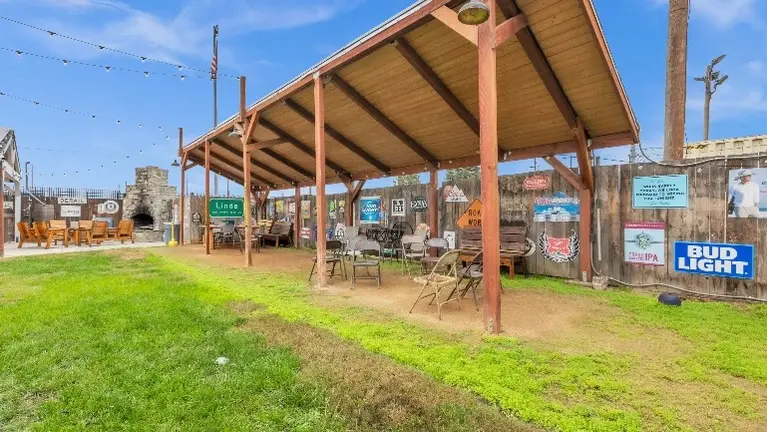 Covered Backyard Seating Covered Backyard Seating
