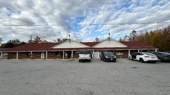 Scott's bar + Liquor Store