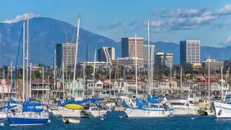 Newport Beach High Traffic - Type 47 - Amazing Build in Small Space