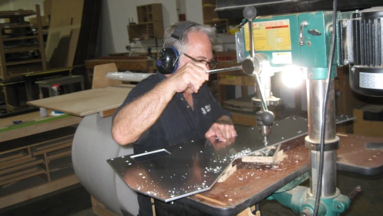 Custom piece - drilling Aluminum sides