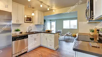 Kitchen and Bath Remodeler with Showroom