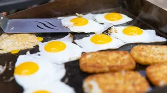 Breakfast Restaurant for Sale in Naples FL. Turnkey Second Generation 