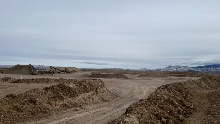 Exit ramp out of pit. Exit ramp out of pit.