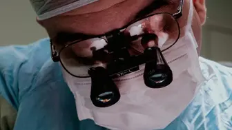 Highly Respected Retinal Eye Disease Specialist