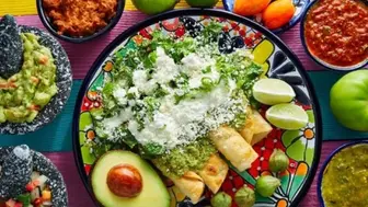 Successful Mexican Restaurant & Bar in Prime Location