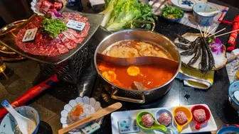 Low costs Asian hotpot & BBQ restaurant locates in busy area