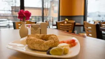 Breakfast/Lunch Restaurant