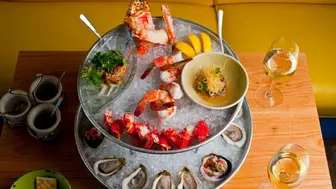 Fort Myers Full Liquor Restaurant for Sale with Patio