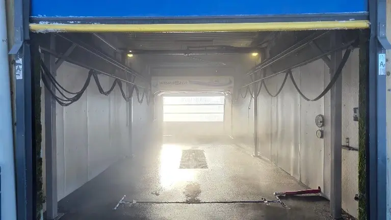 Wilson St- Touchless Bay