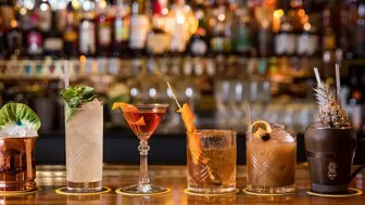 Very profitable cocktail bar business for sale
