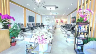 Luxury Nail Salon in Prime Location – Fully Equipped W/Modern Design
