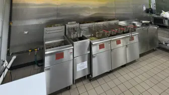 Fully Equipped Fast Food Restaurant – All Assets , Ready to Open