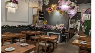 A small and cozy Thai Restaurant in West Hollywood