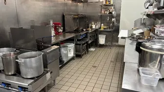 Boba shop with full kitchen