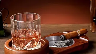 $275,000 NET High-End Scottsdale Cigar Bar w/ #6 Liquor License