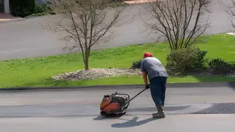 Top-Rated Pavement Sealcoating & Repair Company
