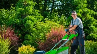 Landscaping Biz w Recurring Revenue! 110k Equipment Included!