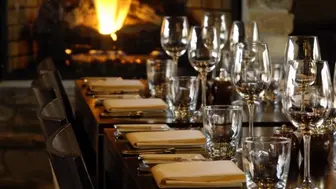 Downtown Charleston Establishment Below Market Rent!