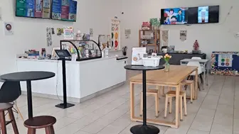 Turn Key Cafe and Asian Food