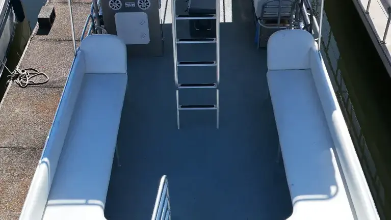 Bench Seating has a capacity of 22 on our Custom Triple Slide Solid Craft Boat