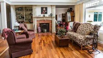 Turnkey Flooring Biz. Positive SDE. Steady Revenue. Desired Territory.